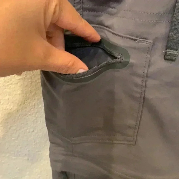 Eddie Bauer Hiking Pants Nylon Convertible Legs - Picture 6 of 8